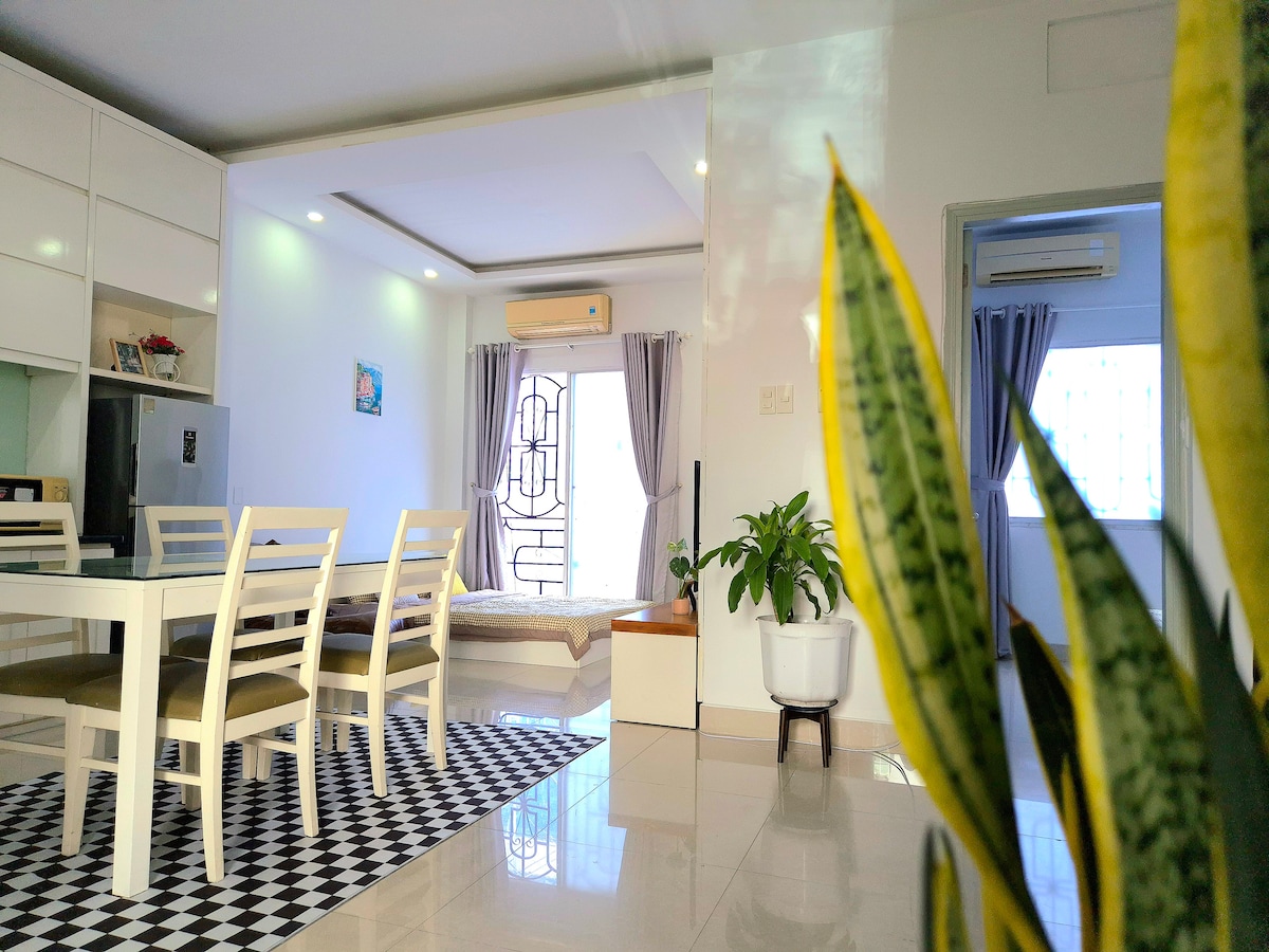Lovely beautiful clean studio apartment