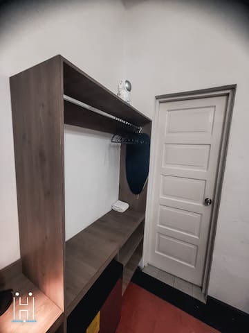 Coworking managed Airbnb listing 2