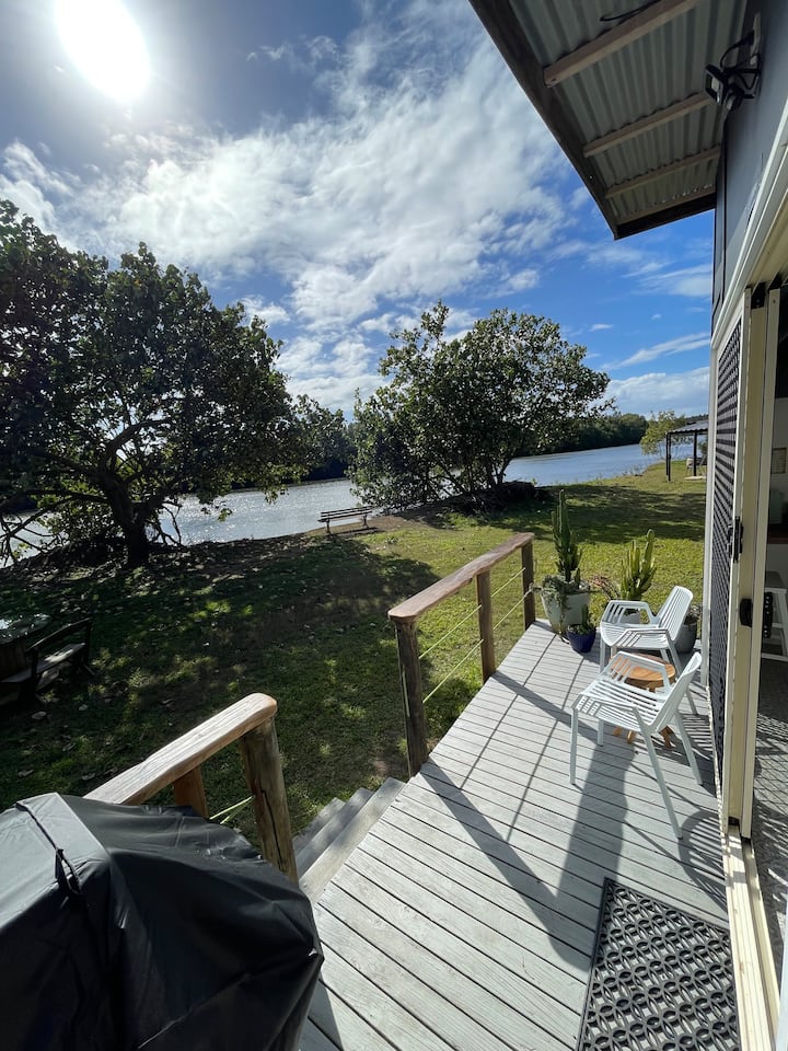 Riverfront On Maroochy River "Castaway" - Sunshine Coast