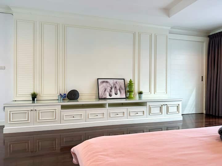 საძინებელი 4