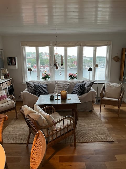 A west coast gem in Fiskebäckäckil, Skaftö