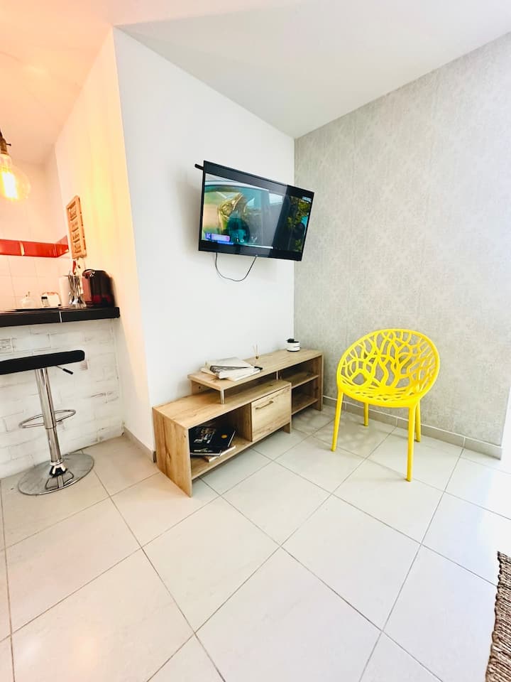 მისაღები ოთახი