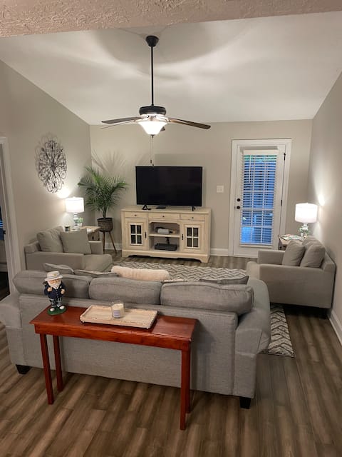 Beautiful 3BR/ 2 Ba - North Augusta