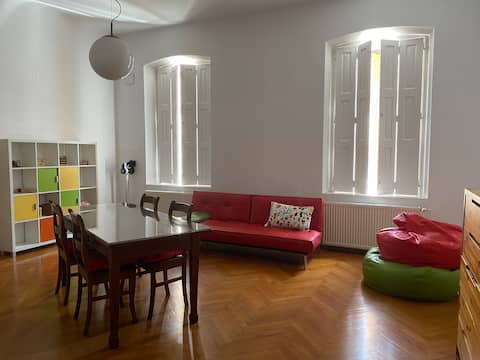 Successful Airbnb property: Quiet cosy flat in the heart of Ljubljana in Četrtna Skupnost Center