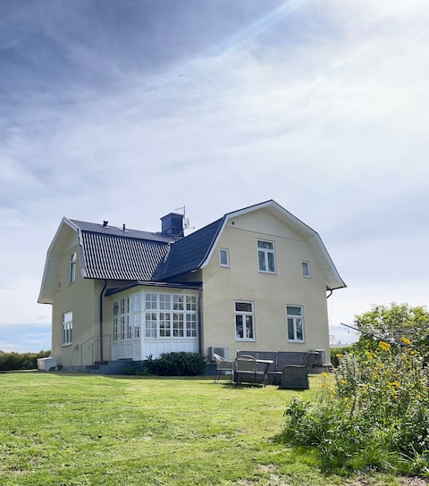 Holiday house close to beach!