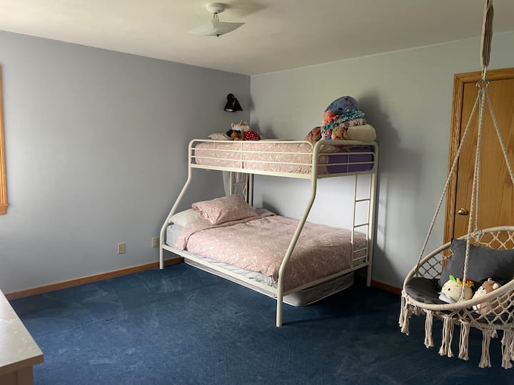 საძინებელი 3