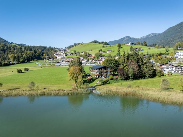 Top lake view - apartment for two with balcony
