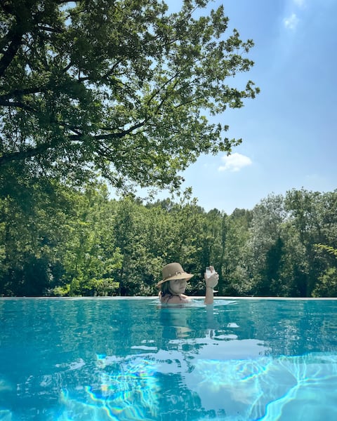 Villa Vauvert, Private Estate and Heated Pool