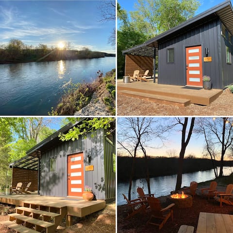 Entire High Bank Property 3 Riverfront Tiny Cabins