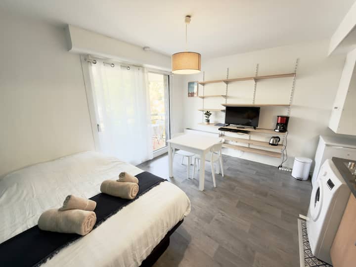 Le Studio Cosy - Parking, Balcon à Vannes - 2 Pers - Vannes