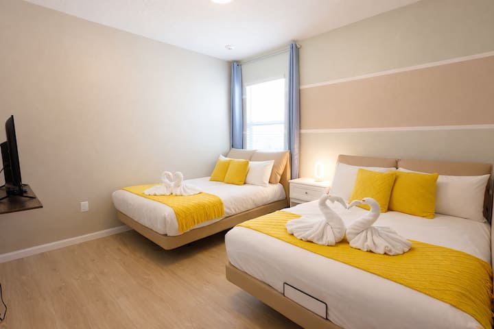 Schlafzimmer 12