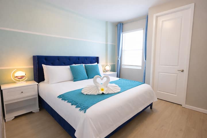 Schlafzimmer 6