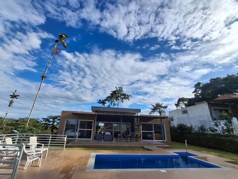Private pool 29°C/beautiful pools and slides