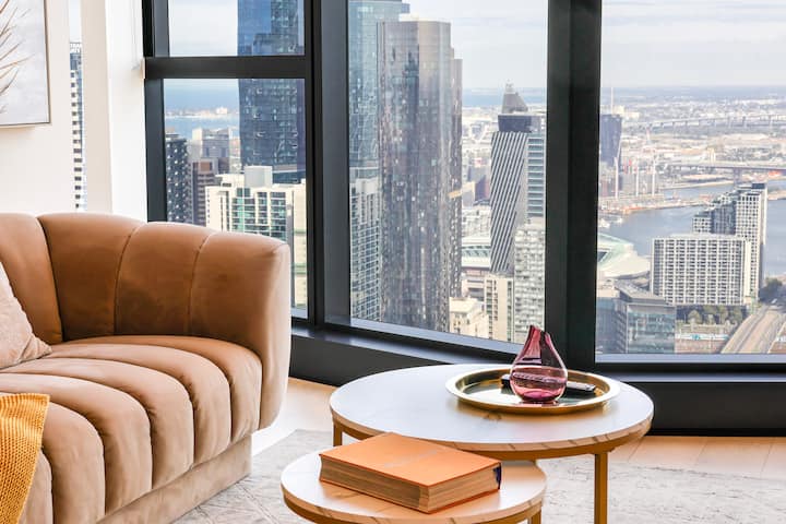Stunning Cityscape 2bed/2bath - Melbourne