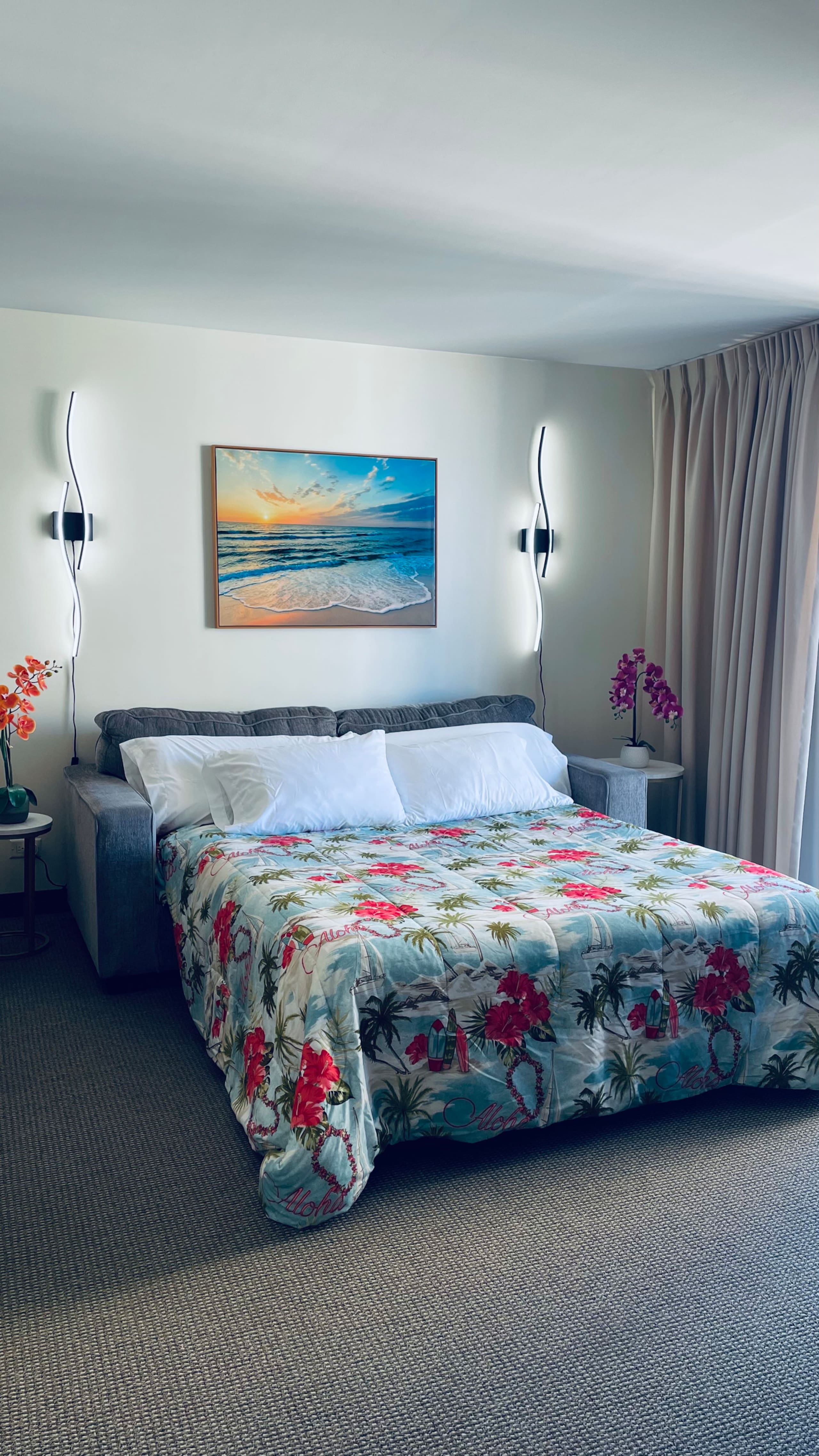 Condo in Honolulu · ★4.95 · 1 bedroom · 2 beds · 1 bath - Image 8