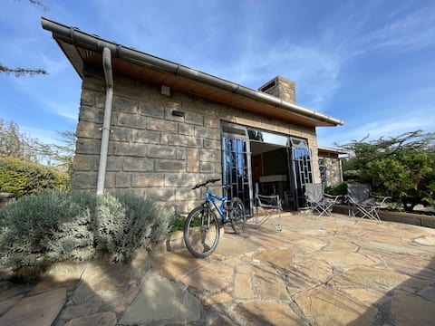 Off-grid+Pool+Bonfires+Pets @ Elwai Visitor Centre