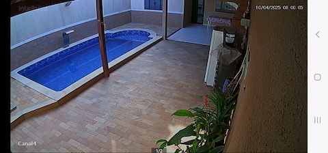 Casa 2 Dorm com Ar Cond. Swimming pool and gurras 3 spots