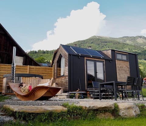 Tiny house near Lake Millstatt with hot tub