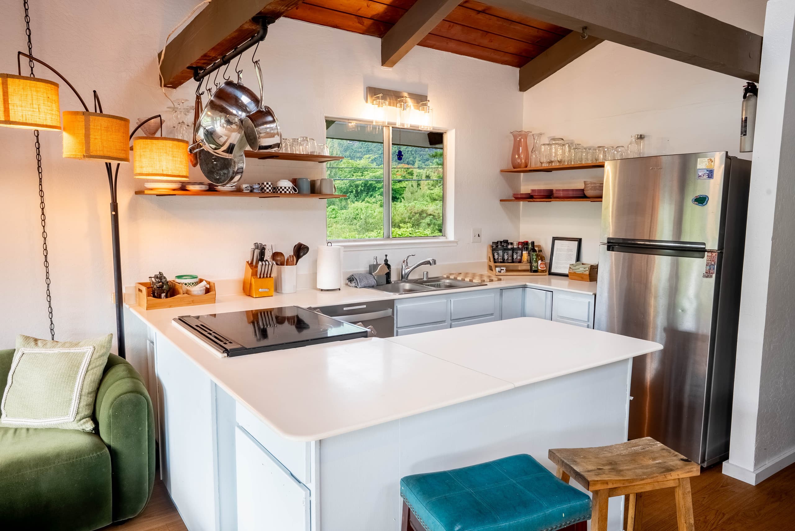 Home in Hanalei · ★5.0 · 2 bedrooms · 2 beds · 1.5 baths - Photo 6