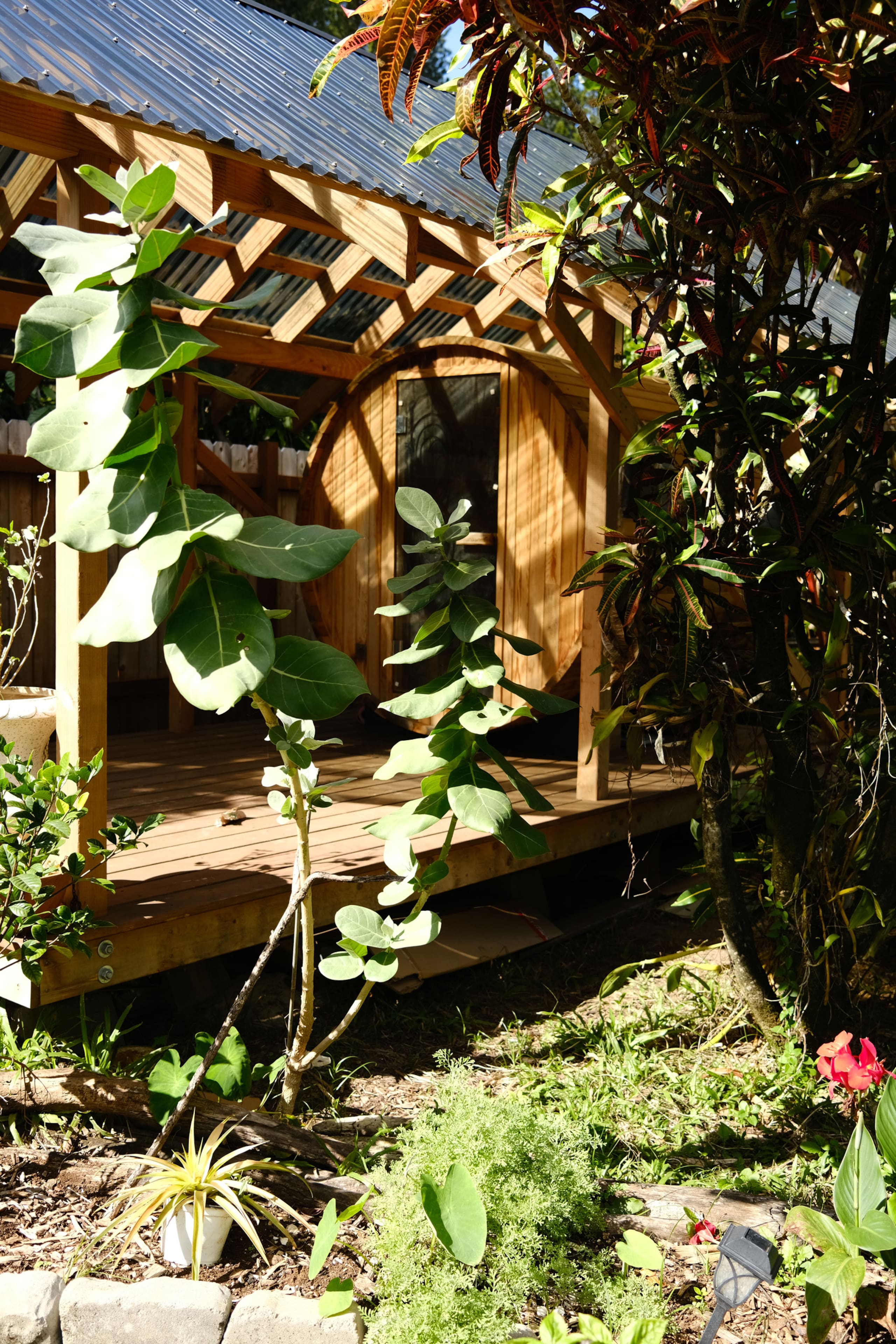 Home in Hanalei · ★5.0 · 2 bedrooms · 2 beds · 1.5 baths - Photo 14