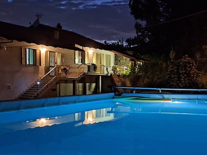 Piscine Panoramique, Calme & Vue Sur Les Langhe - Ligurien