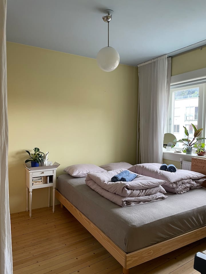 غرفة النوم 2