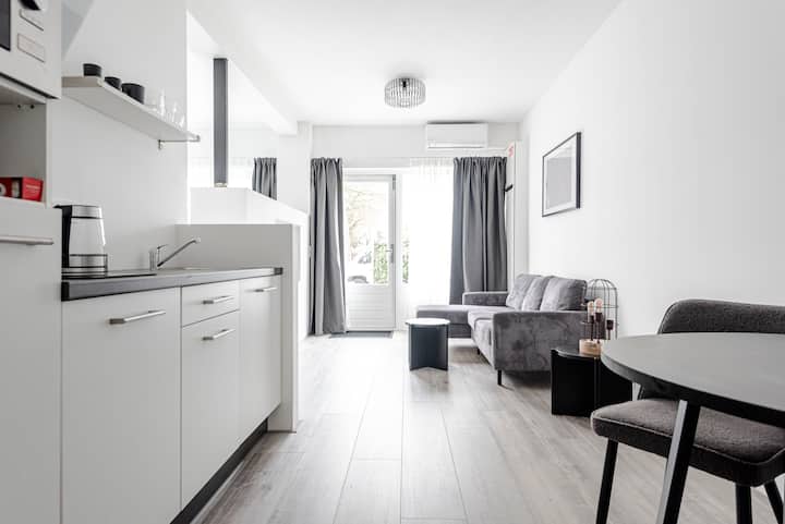 Kings Square Studio Apartment - Zandvoort