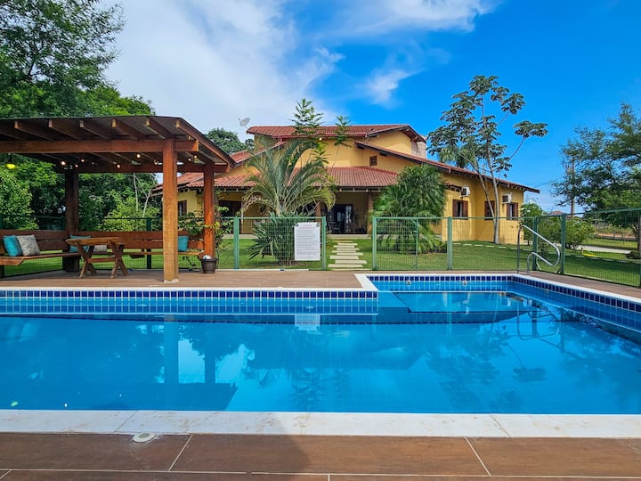 Large house, for up to 21 people, complete leisure