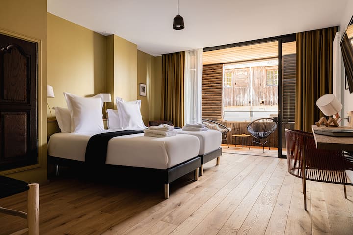 Chambre D'hôte Raffinée Adaptée Pmr - Ambert