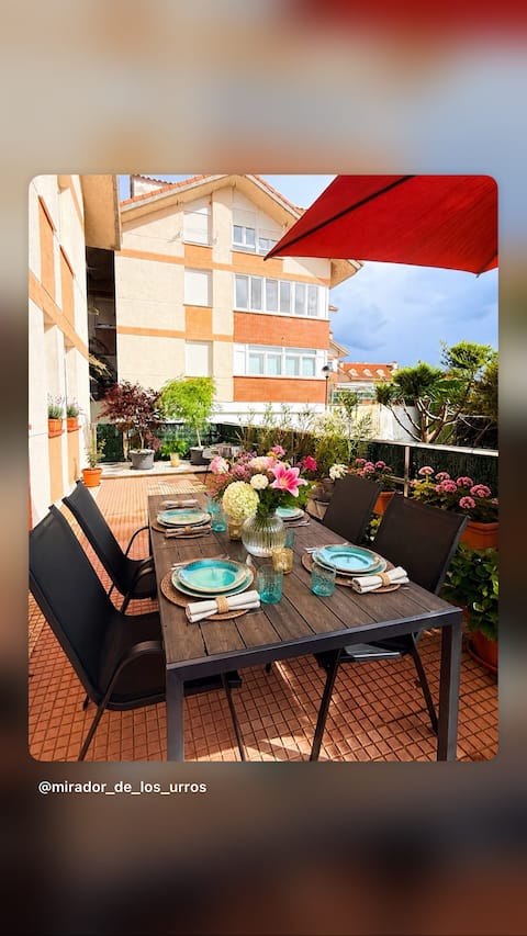 Apartment with private terrace in Mogro beach.