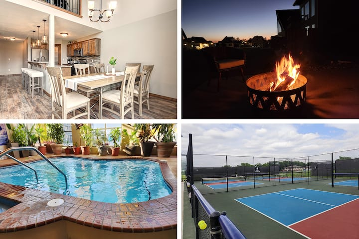 Cozy Fall getaway with fire pit at Lake Okoboji