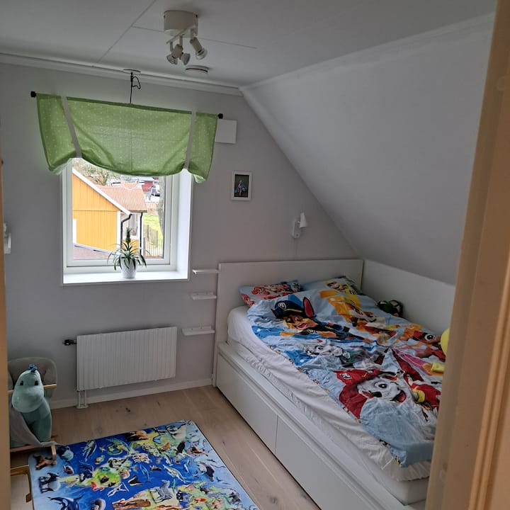 საძინებელი 1