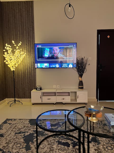 Levant Apartments 
Levant Apartment