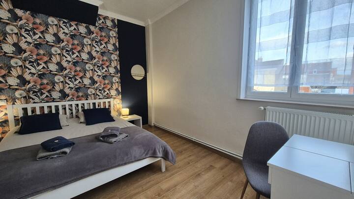 1er étage : Chambre SKIPPER calme située côté jardin. 