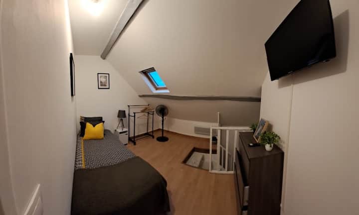 habitación rellano cama 90