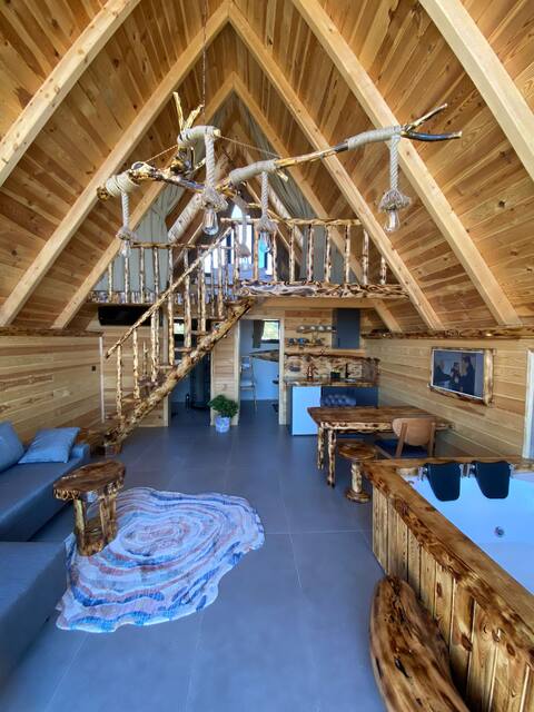 Top performing Airbnb: Luna bungalov in Rize