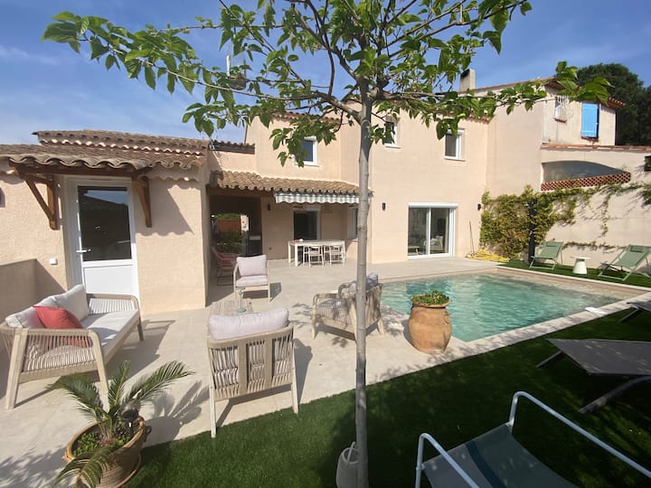 Villa Ste Maxime Plus 2 Studios, 10mn Centre & Mer