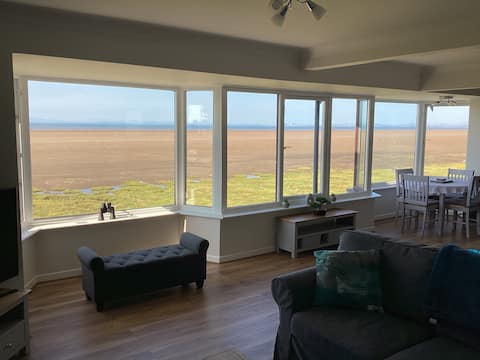 Successful Airbnb property: Top Floor Beachfront Apartment- Panoramic SeaViews in Lancashire