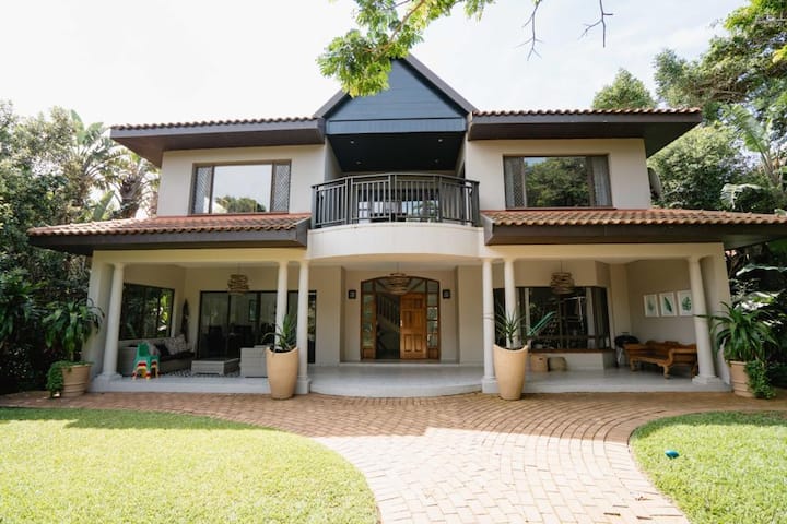 Zimbali 4 Bedroom Family Home - Dolphin Coast