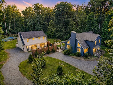 Pickleball | 2 Homes | Sleeps 19 | 151 Brew Trail