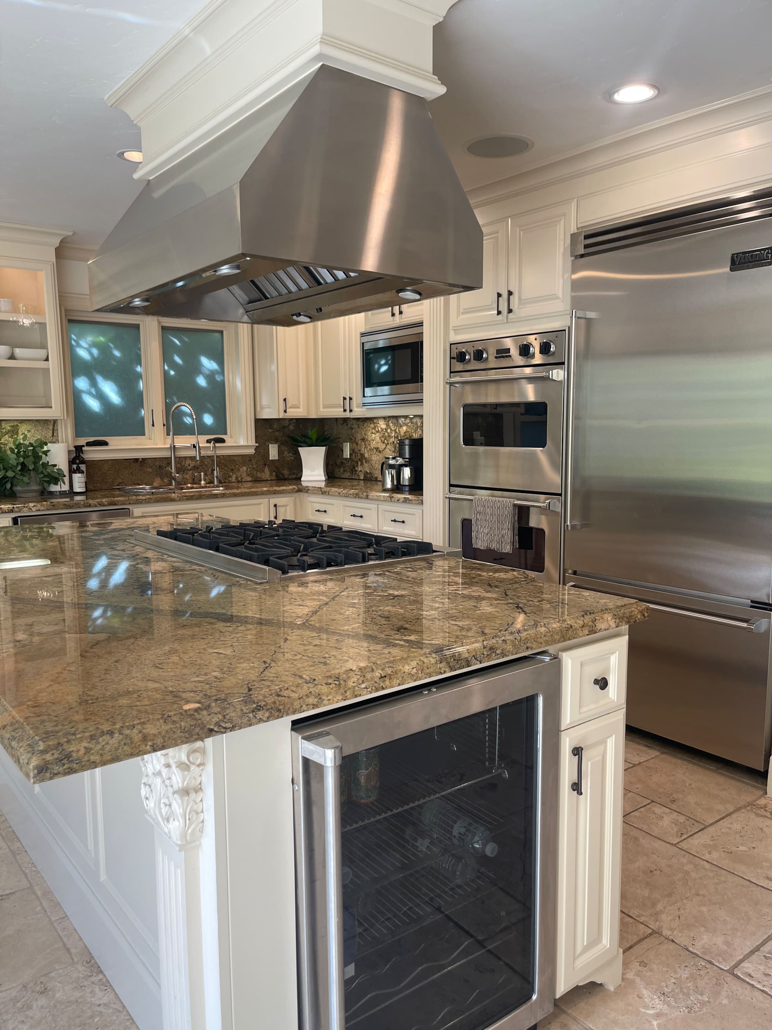 Willow Glen Home with Pool, Spa & Man Cave - Photo 22