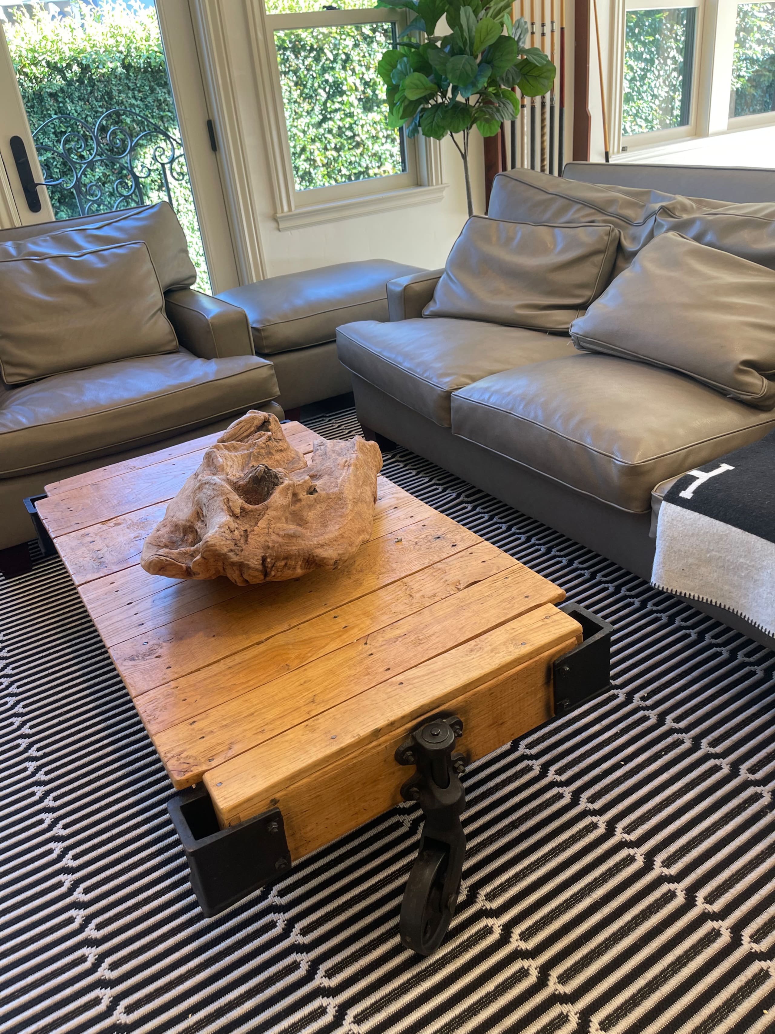 Willow Glen Home with Pool, Spa & Man Cave - Photo 6