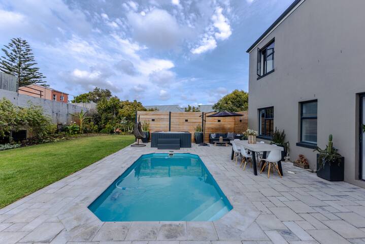 Bradley-Evans House gallery image 2