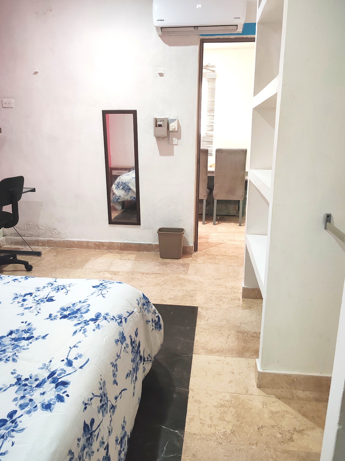 საძინებელი 1