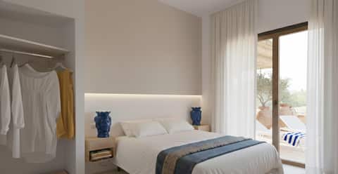 Heated Pool Whirlpool, Lush Garden close to Beach