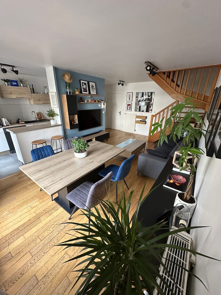 Appartement Récent Proche Gares Et Transports - Lyon