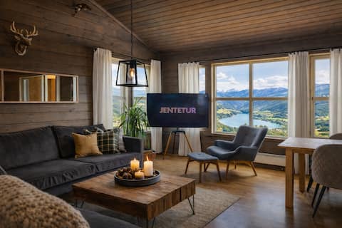 Mountain cabin with panoramic views – fully equipped