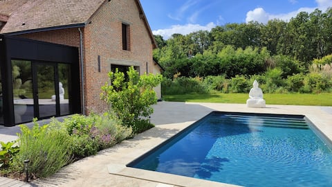 Luxury and design escape near Château de Chambord