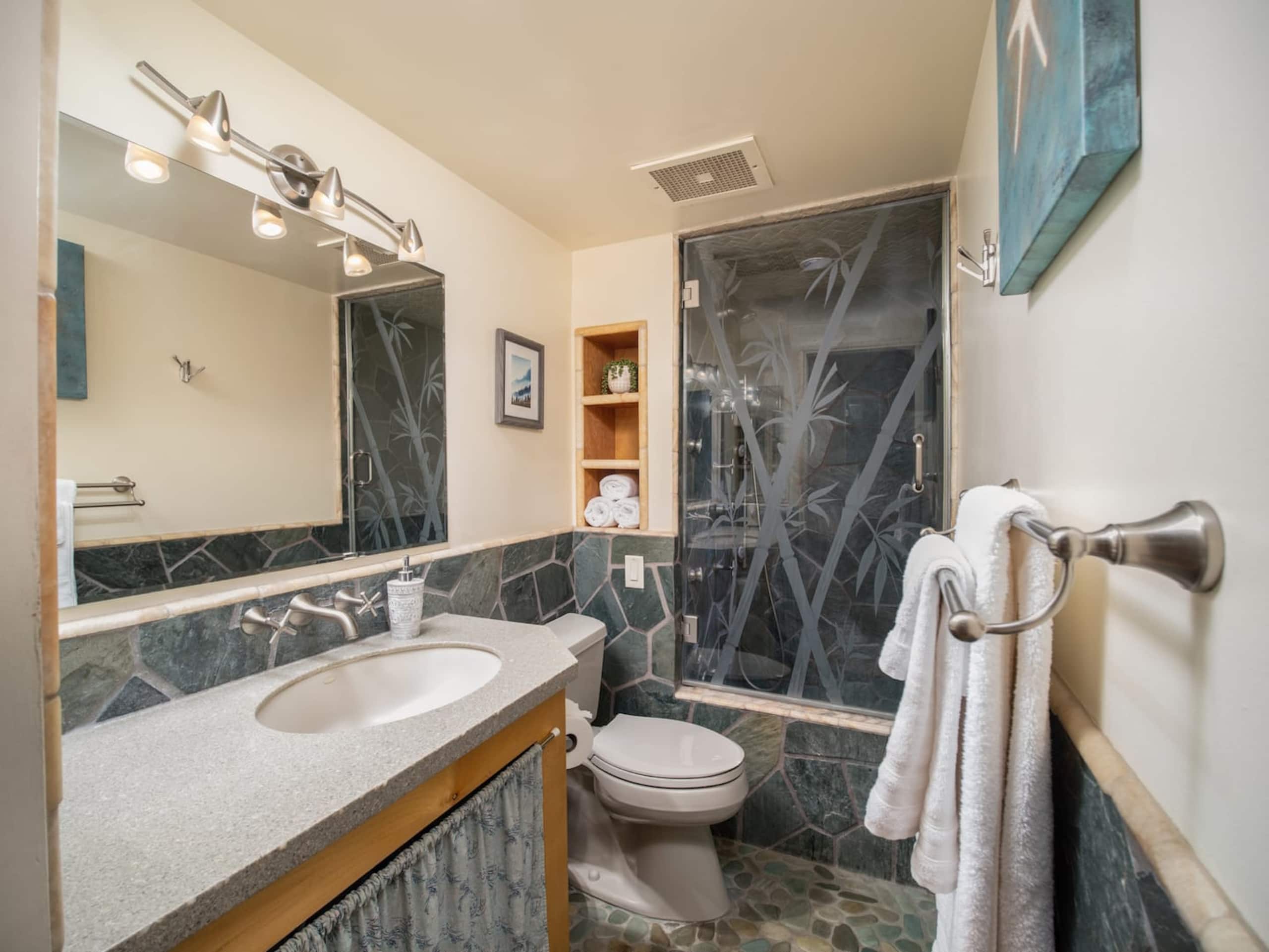Condo in Kihei · ★4.9 · 1 bedroom · 1 bed · 1 bath - Image 14