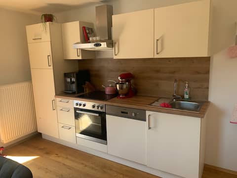 Popular Airbnb listing: Apartment with balcony & mountain views – hiking, biking, and skiing in Flachau